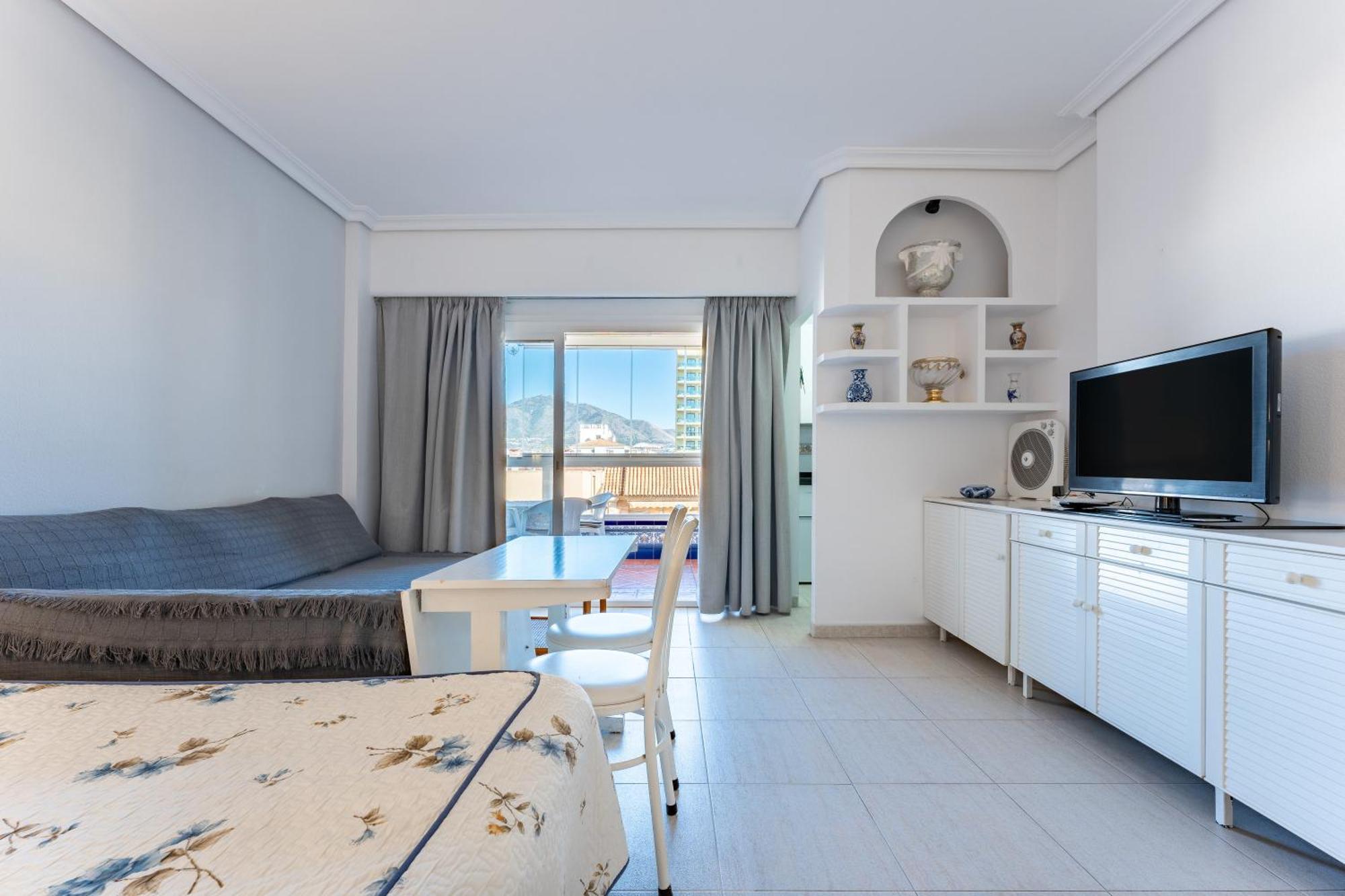 Pyr Studio Apt Partial Seaview Fuengirola Dış mekan fotoğraf